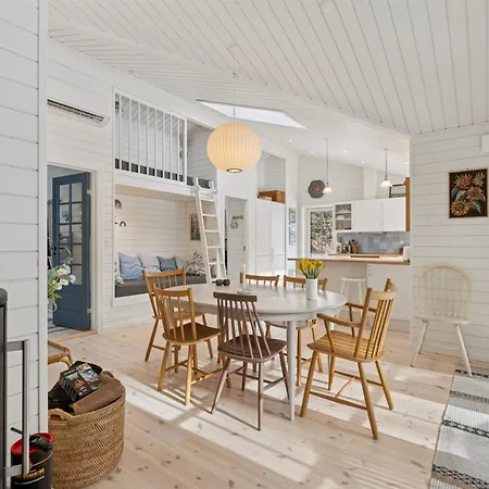 Hoat - 250m From The Sea By Interhome