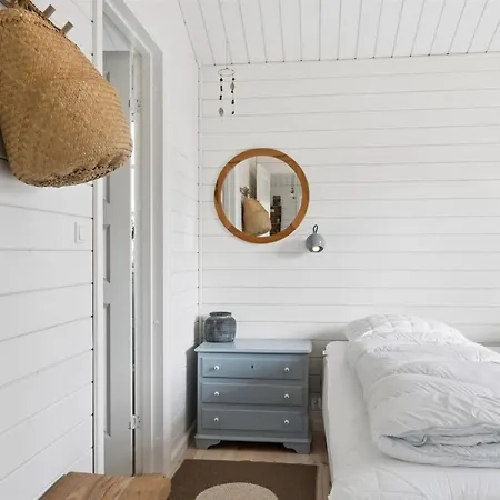 Hoat - 250m From The Sea By Interhome *