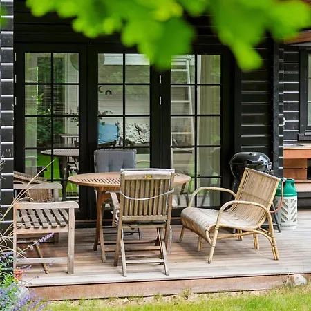 Hoat - 250m From The Sea By Interhome